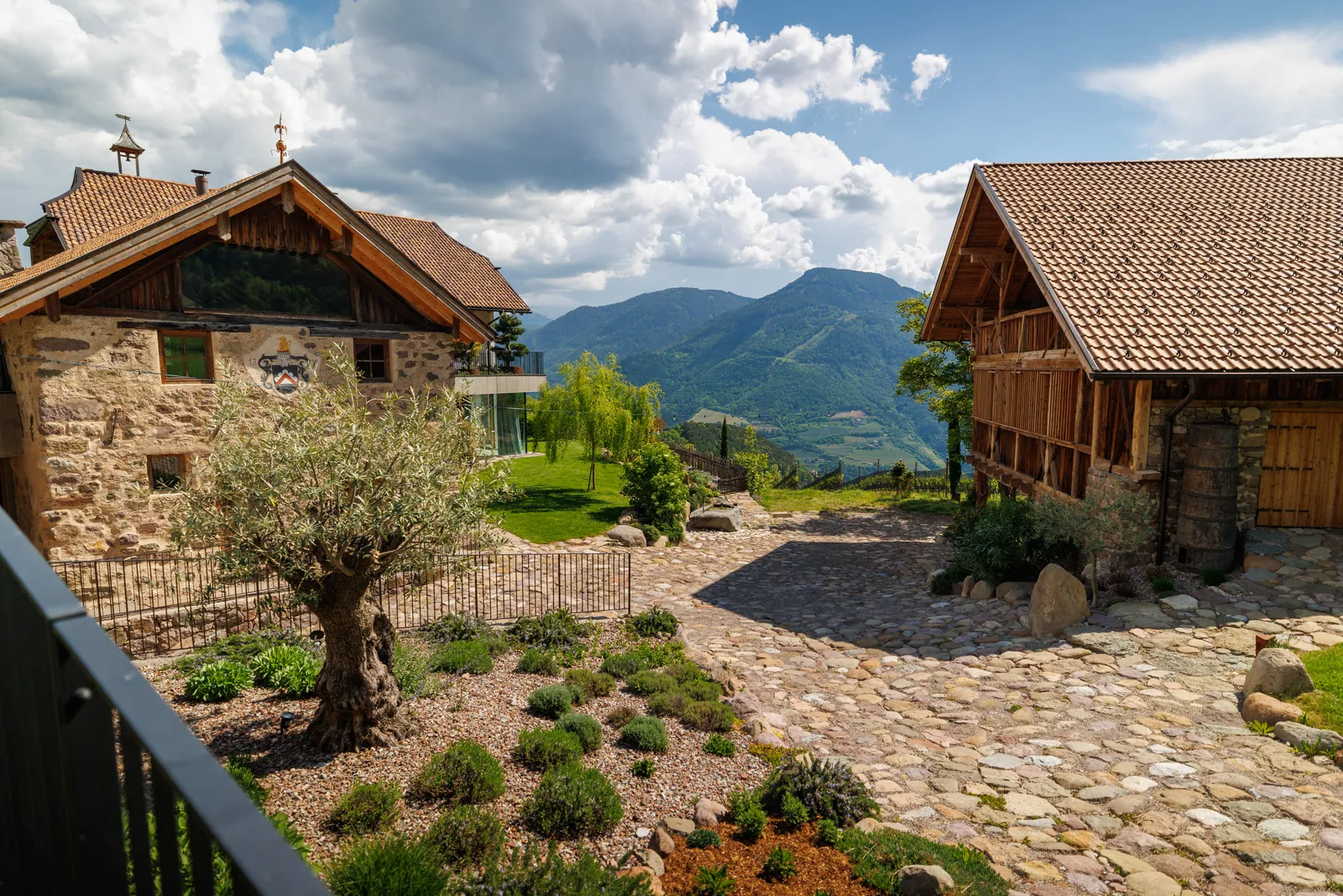 Spornberg Mountain Living — 5